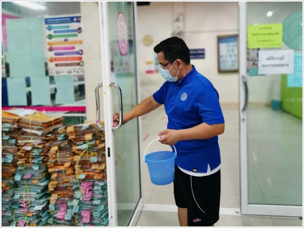 ﻿สำนักงานบังคับคดีจังหวัดปทุมธานี สาขาธัญบุรี จัดกิจกรรม Big Cleaning Day เพื่อป้องกันการแพร่ระบาดของโรคติดเชื้อไวรัสโคโรนา 2019 (COVID-19)